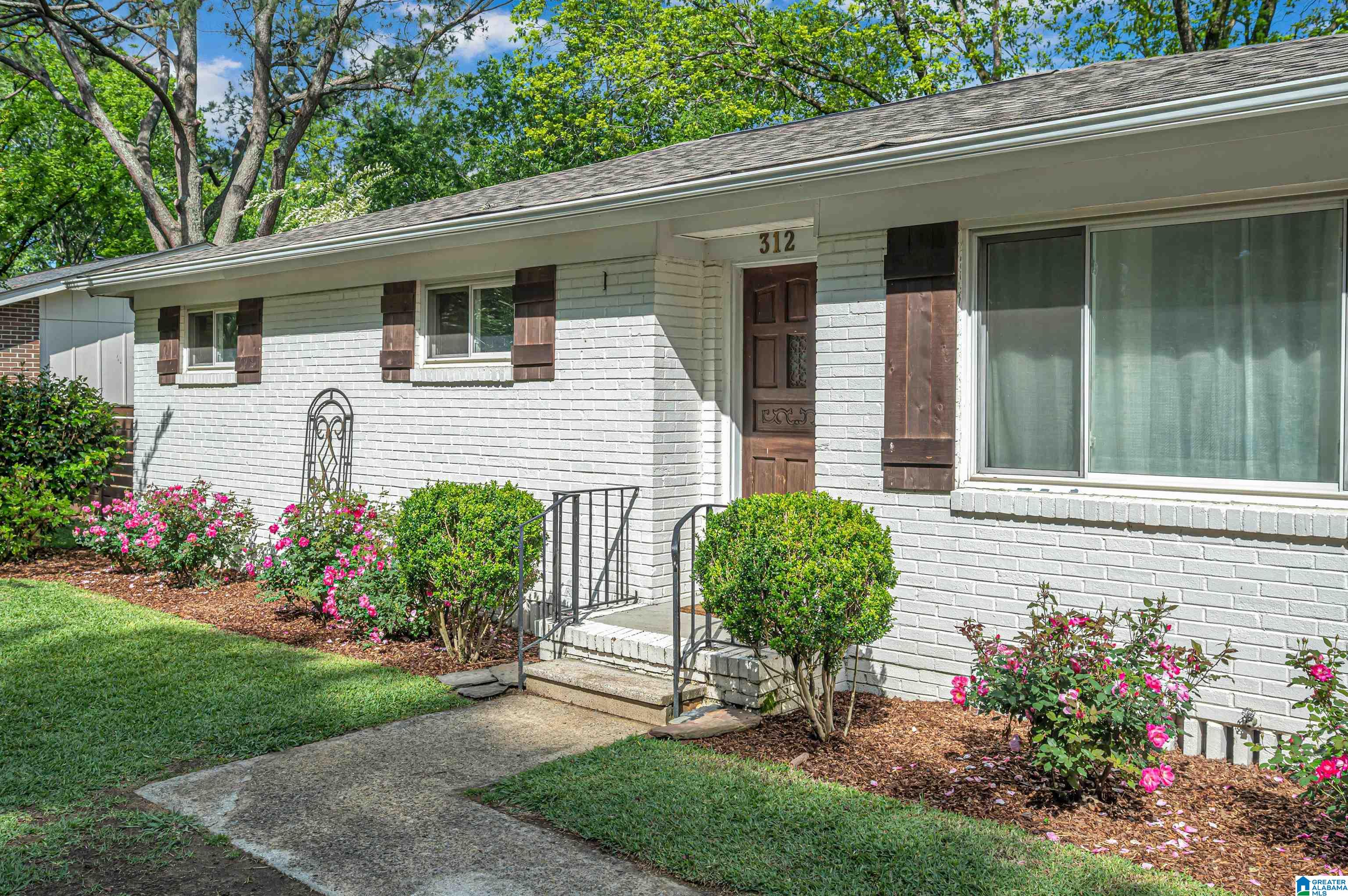 312 Willow Bend Road Birmingham, AL 35209 - Photo 5 of 41