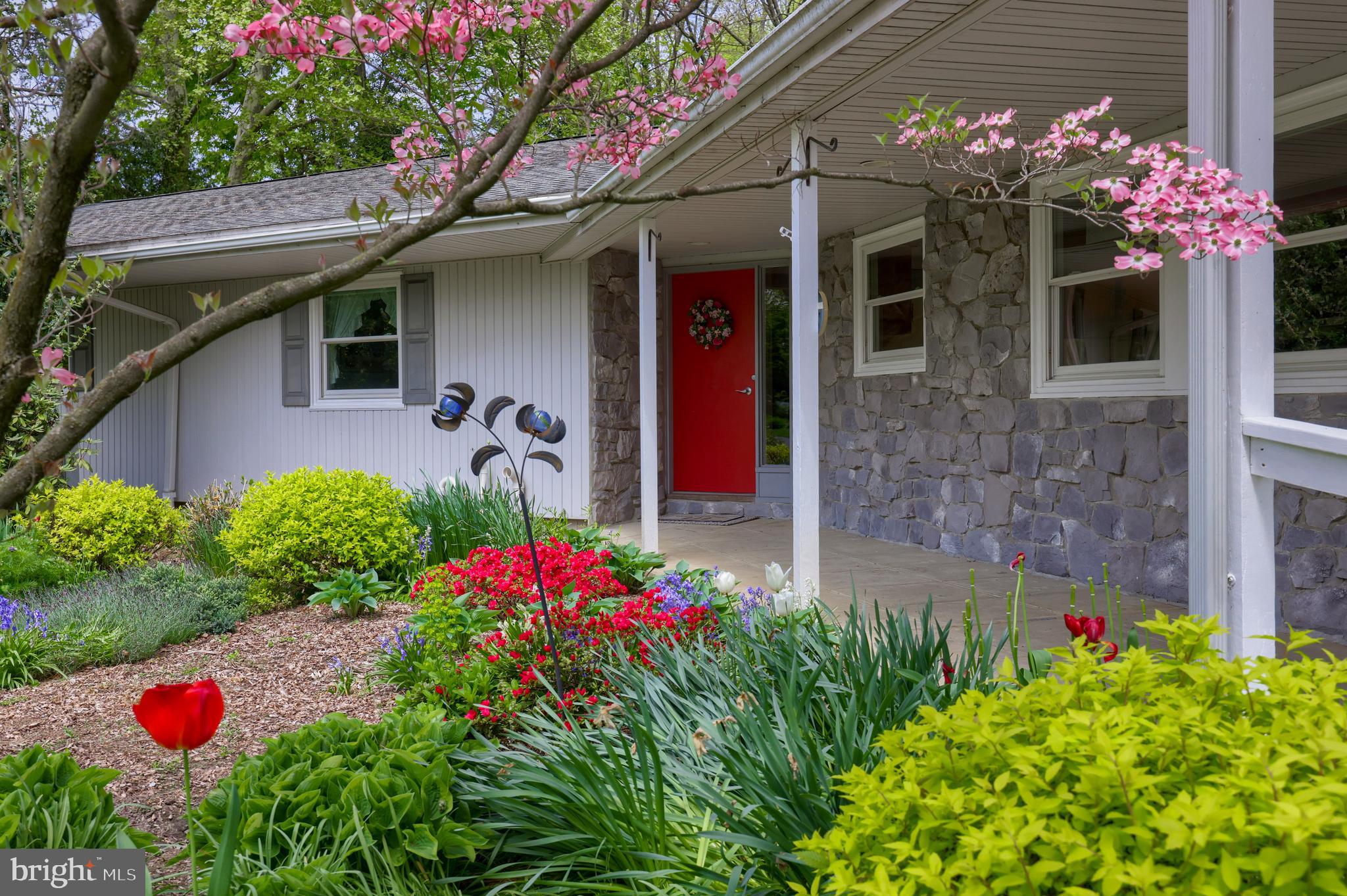 319 East Oregon Road Lititz, PA 17543 - Photo 2 of 68