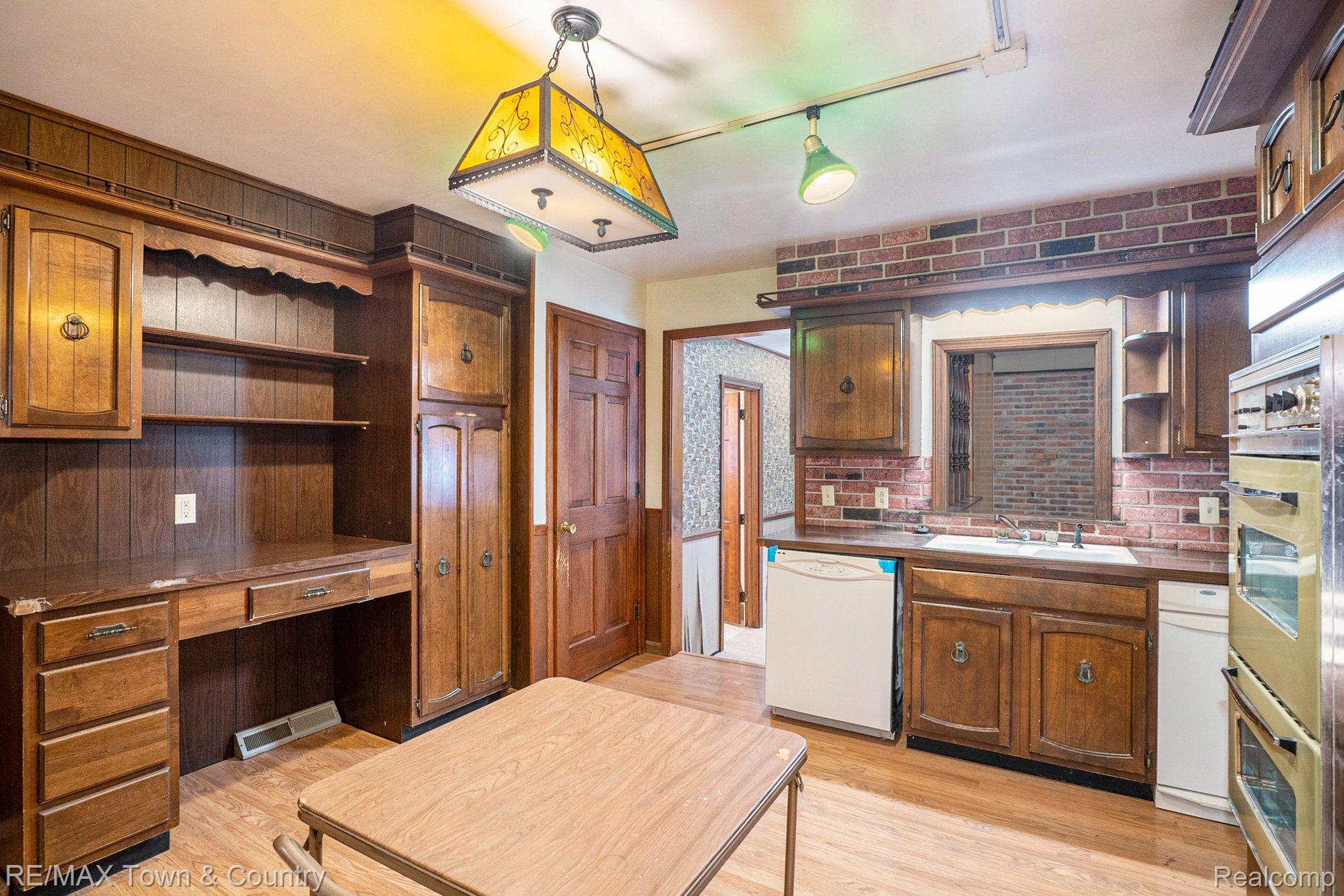 4307 North Webster Road Flushing, MI 48433 - Photo 12 of 35 Gallery Image 12