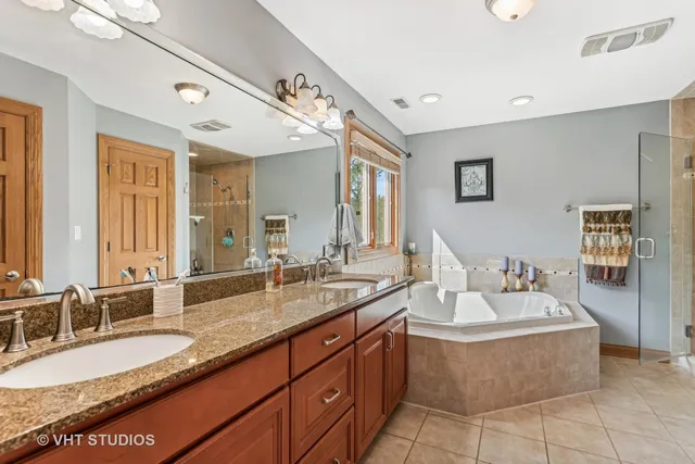 $749,900 | 15610 116th Avenue, Orland Park, IL 60467