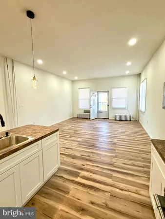 $2,250 | 1906 49th Street, Unit 1, Pennsauken, NJ 08110