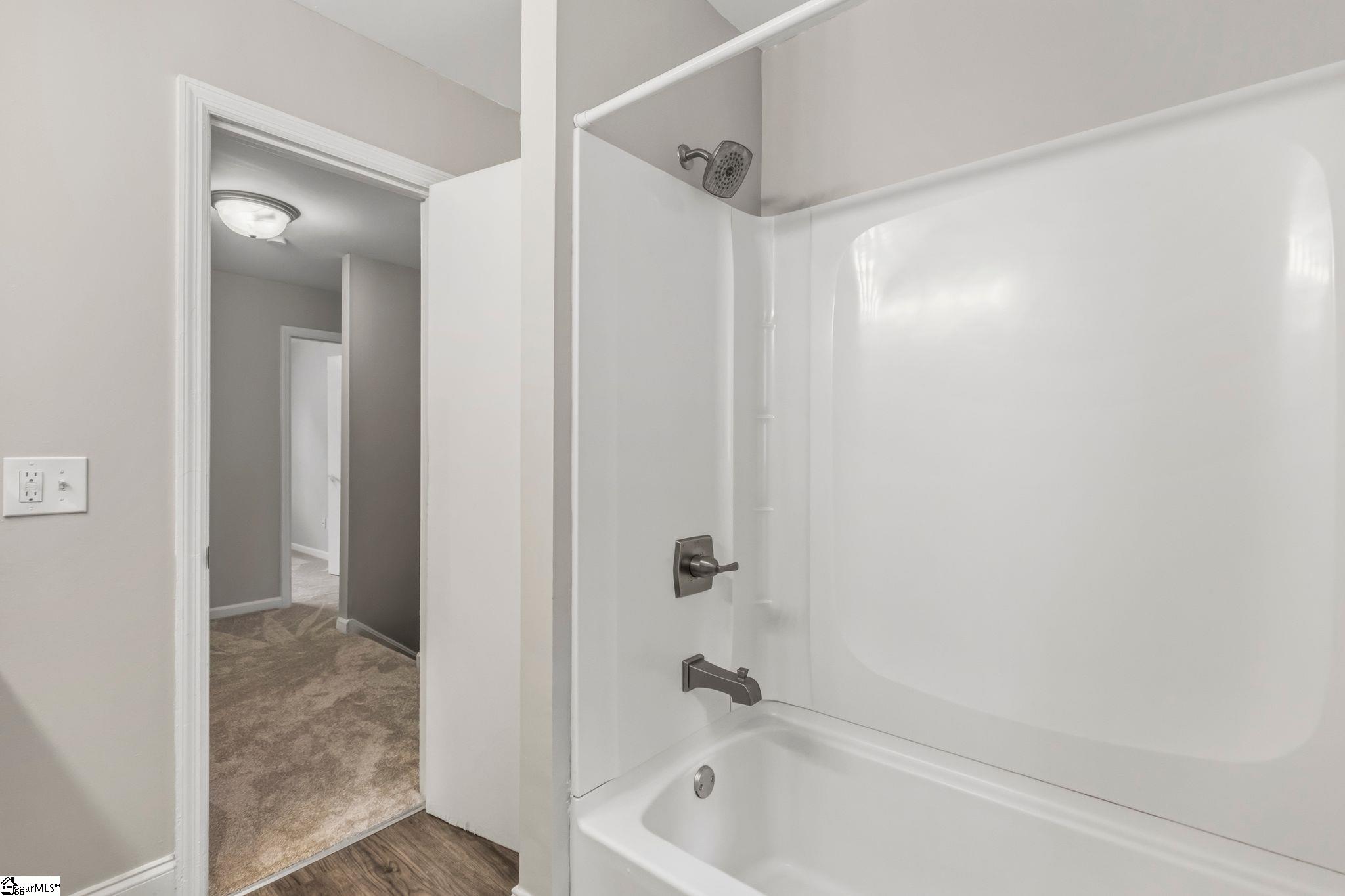 815 Edwards Road, Unit 10 Greenville, SC 29615 - Photo 11 of 25 Gallery Image 11