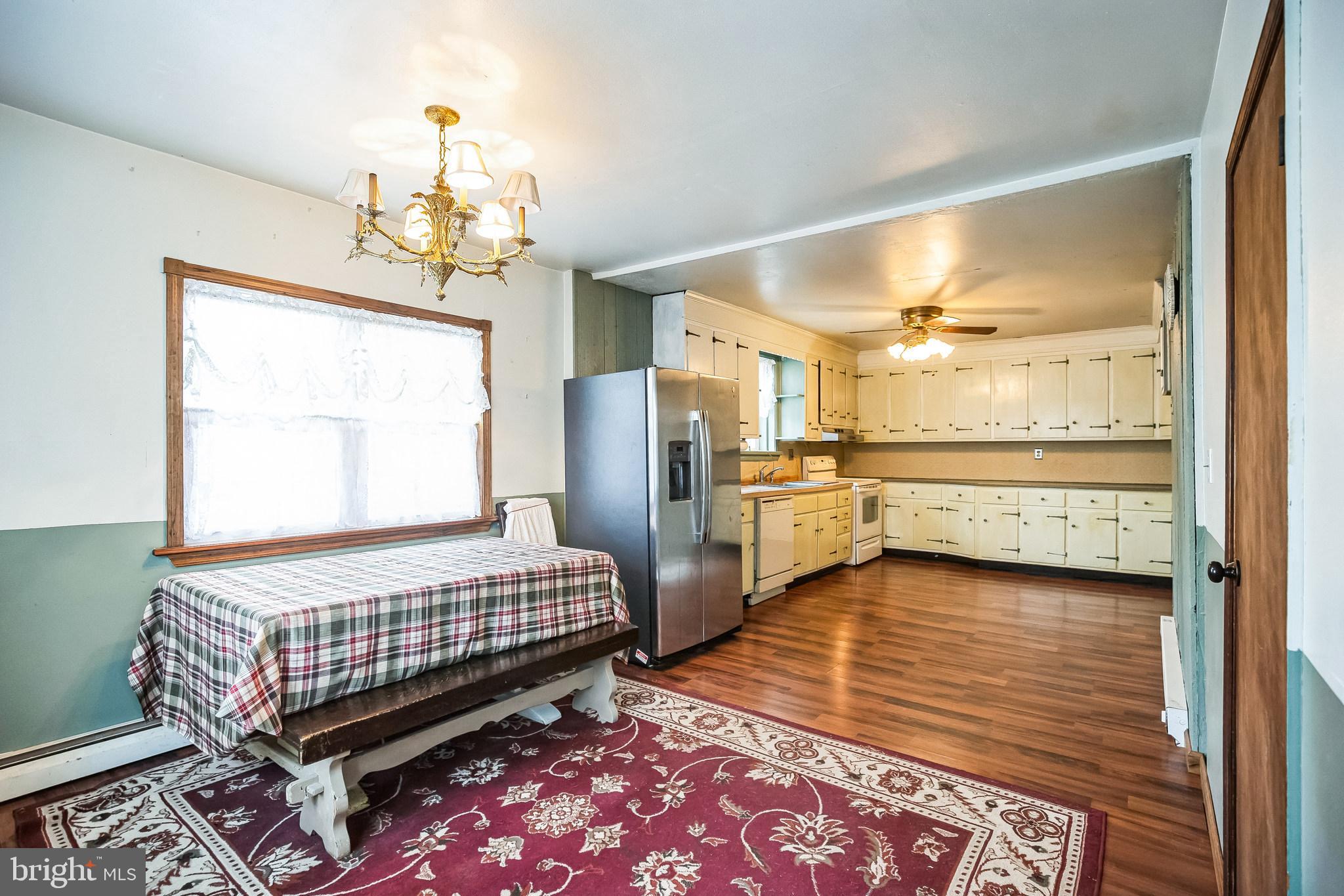 255 Rich Hill Road Sellersville, PA 18960 - Photo 11 of 31 Dining Area
