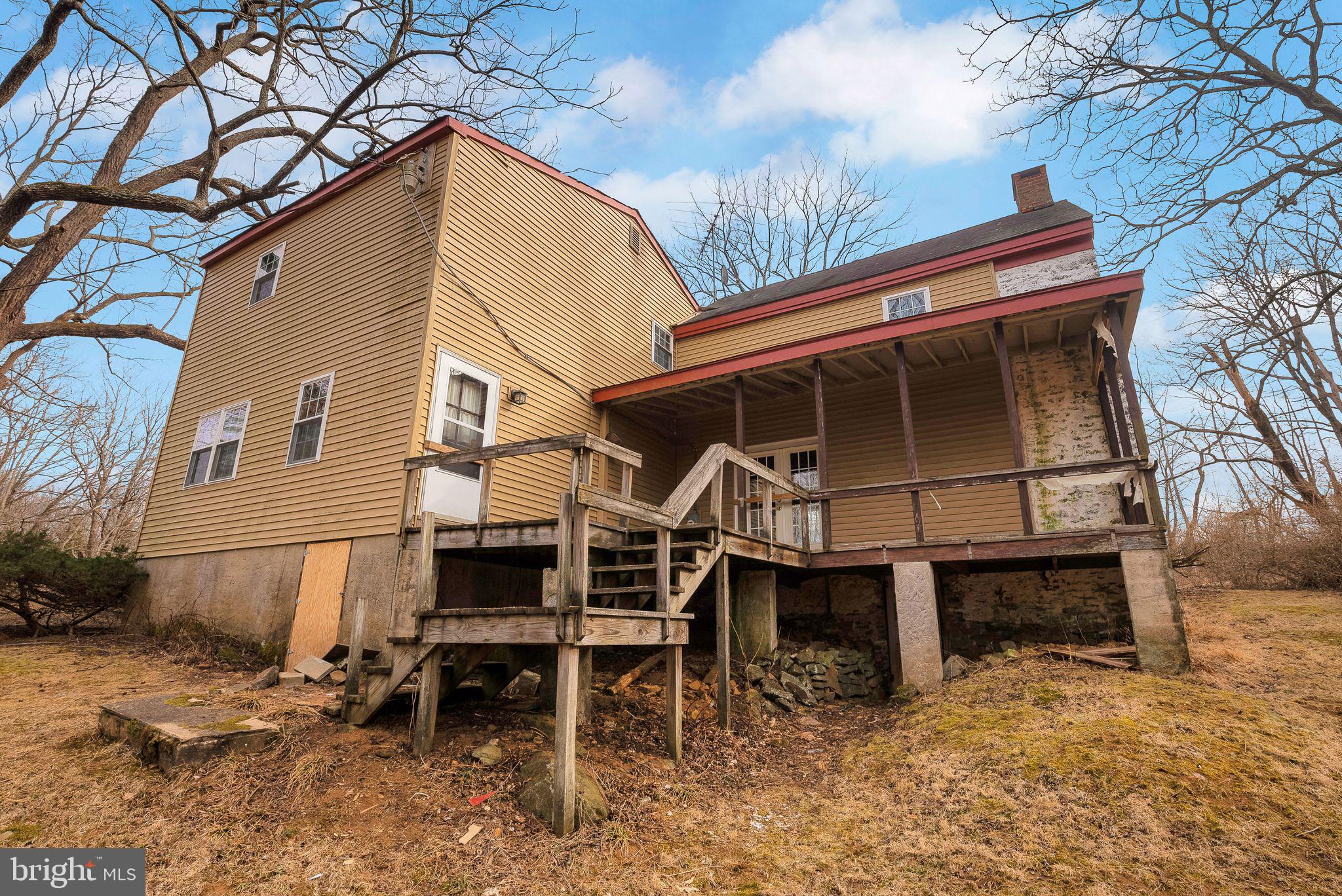 255 Rich Hill Road Sellersville, PA 18960 - Photo 24 of 31 Exterior Back
