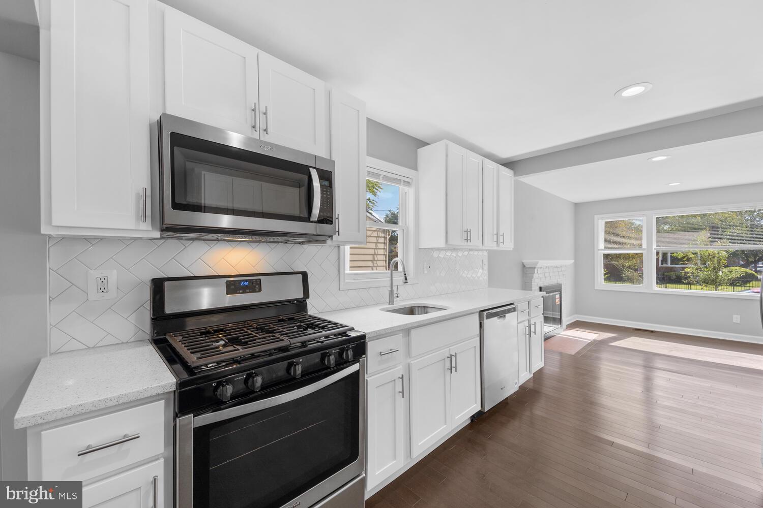 2502 Amherst Road Hyattsville, MD 20783 - Photo 16 of 47 Gallery Image 16