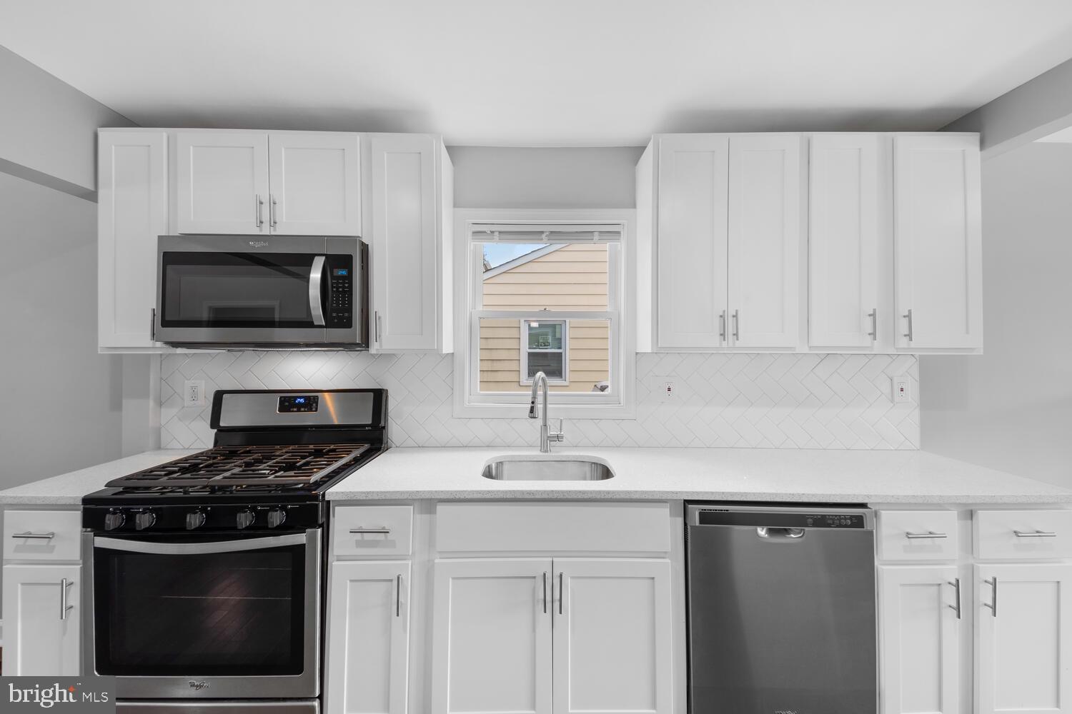2502 Amherst Road Hyattsville, MD 20783 - Photo 19 of 47 Gallery Image 19