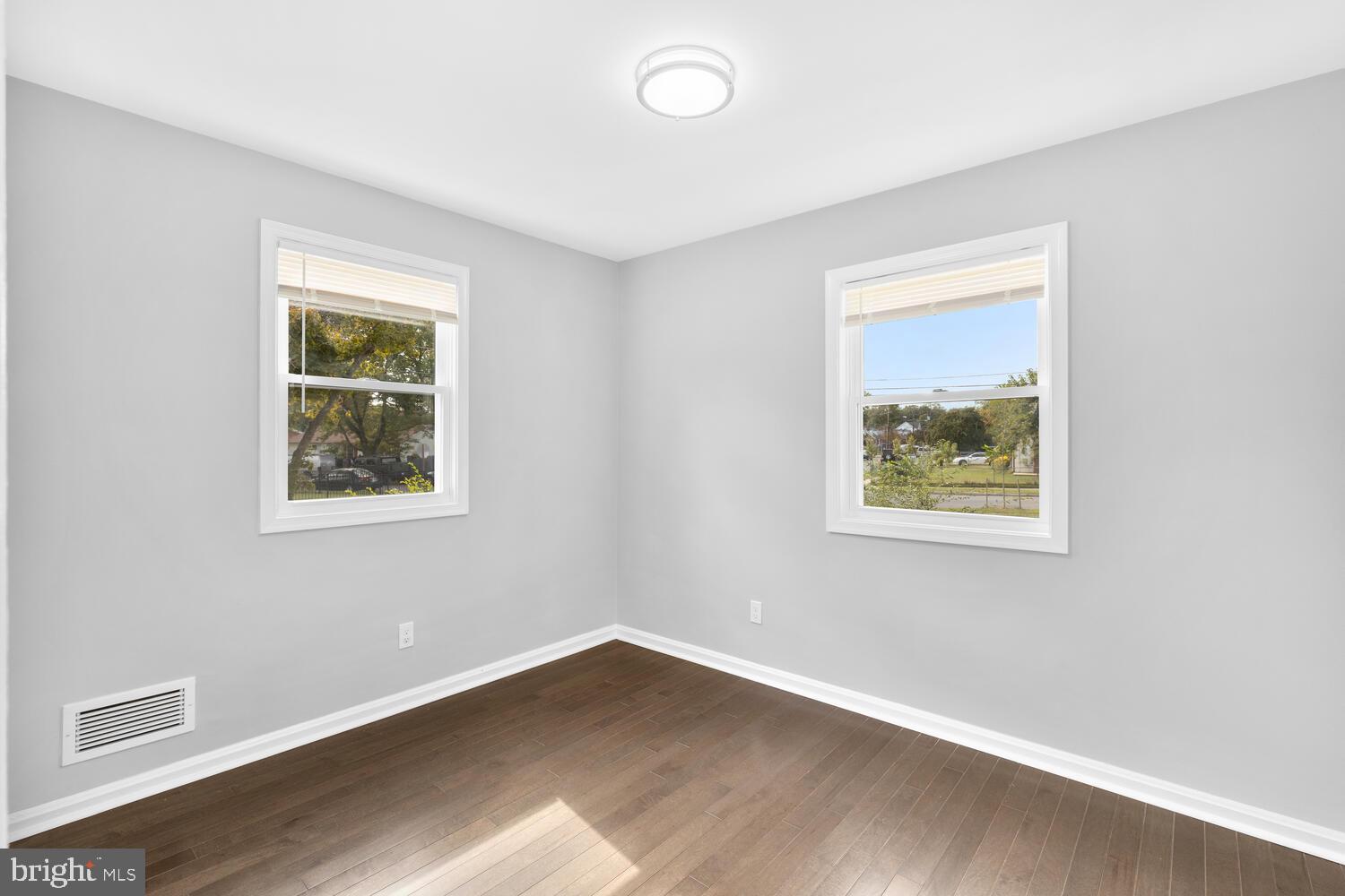 2502 Amherst Road Hyattsville, MD 20783 - Photo 20 of 47 Gallery Image 20