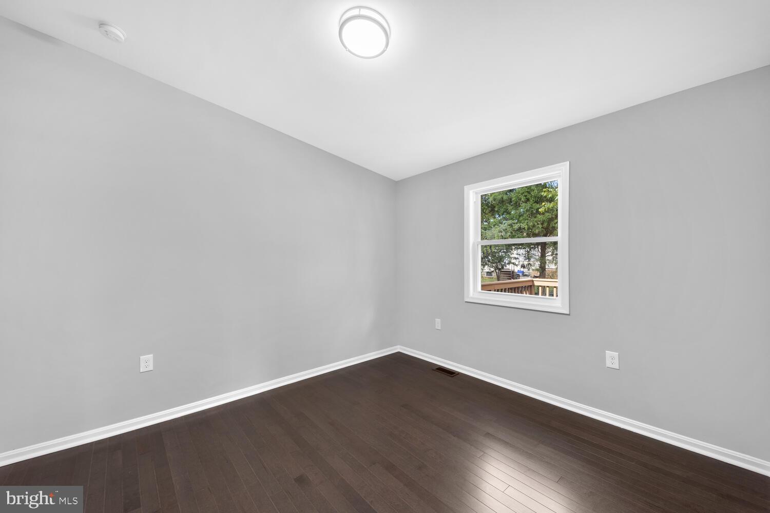 2502 Amherst Road Hyattsville, MD 20783 - Photo 32 of 47 Gallery Image 32