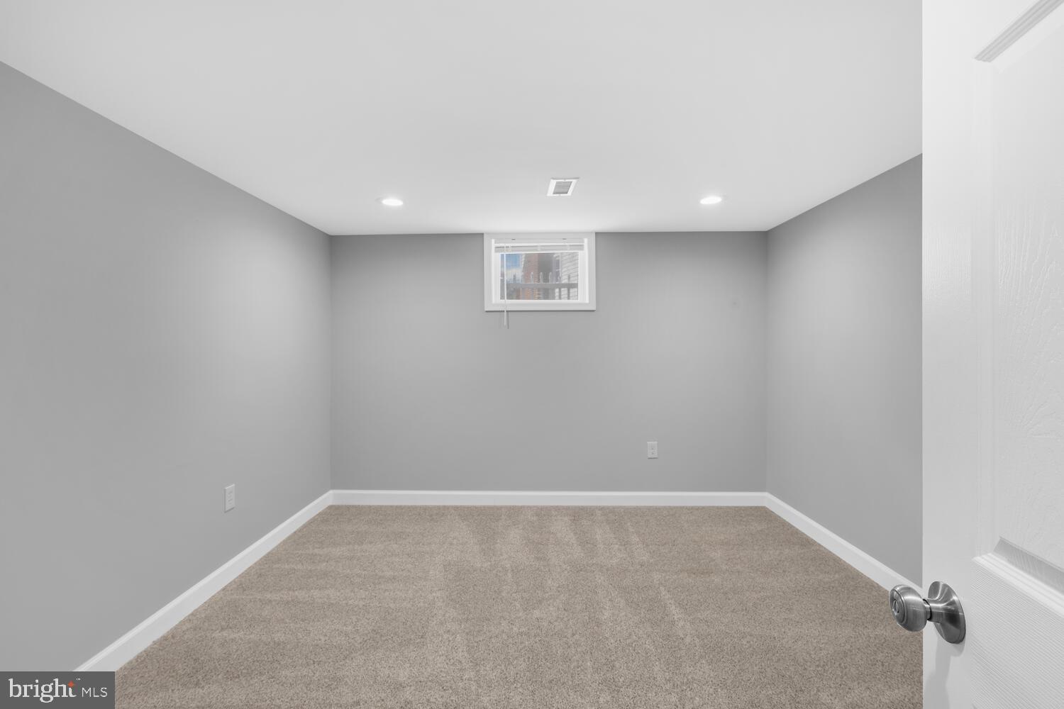 2502 Amherst Road Hyattsville, MD 20783 - Photo 40 of 47 Gallery Image 40