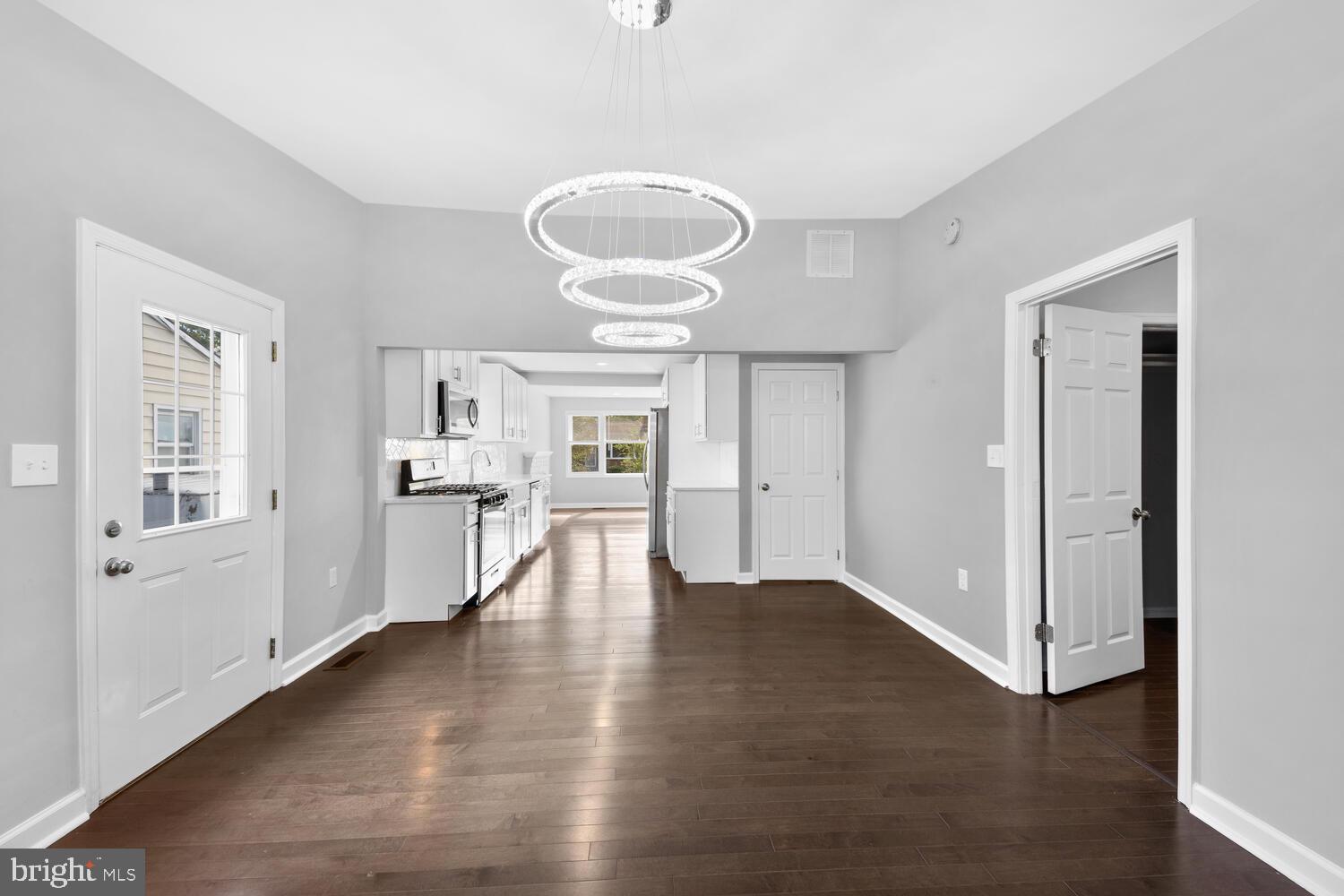 2502 Amherst Road Hyattsville, MD 20783 - Photo 9 of 47 Gallery Image 9