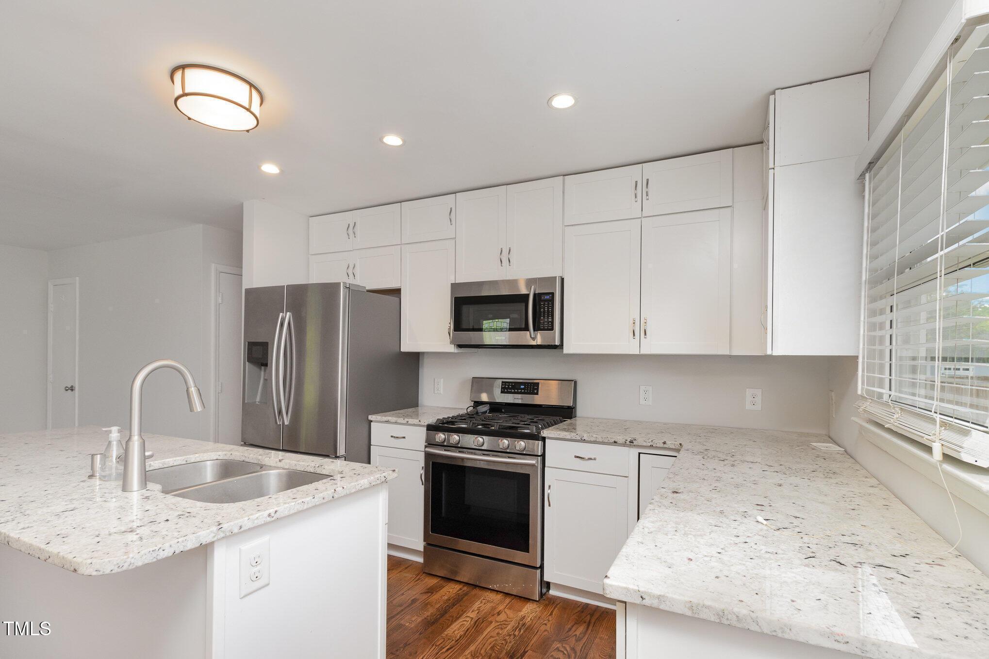 823 Cotton Place Raleigh, NC 27601 - Photo 11 of 26 Photo #11