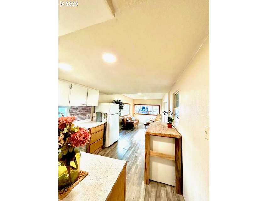 34956 Seavey Loop Road, Unit 38 Eugene, OR 97405 - Photo 13 of 16 Gallery Image 13