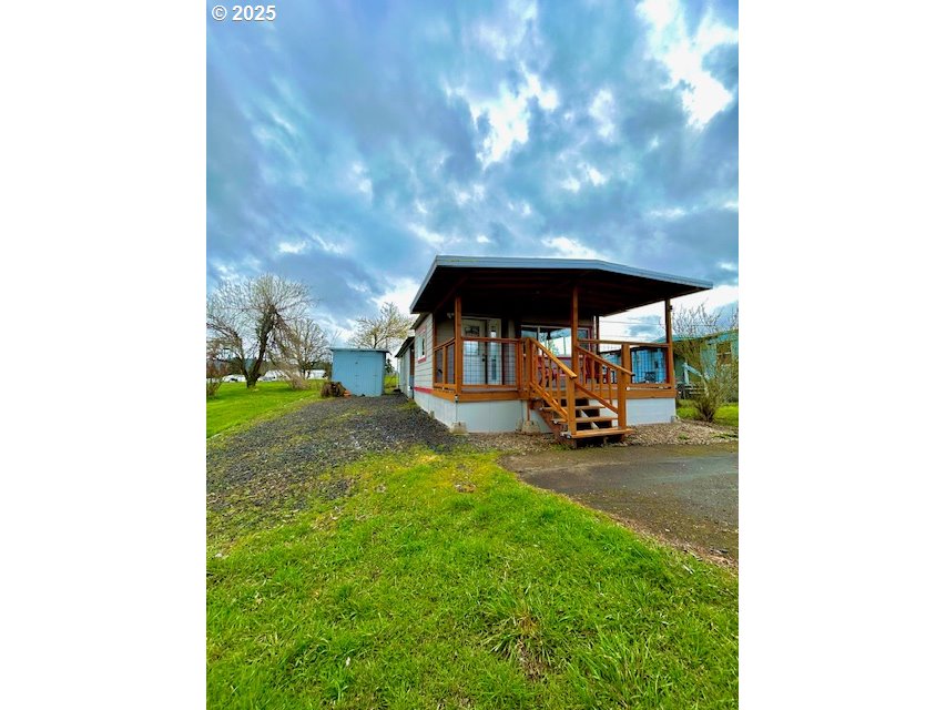 34956 Seavey Loop Road, Unit 38 Eugene, OR 97405 - Photo 2 of 16 Gallery Image 2