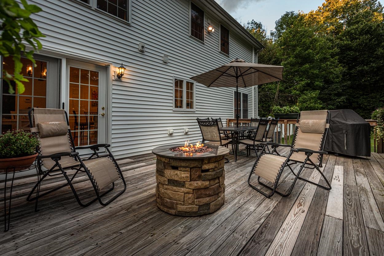 9 Equestrian Road Salem, NH 03079 - Photo 11 of 40