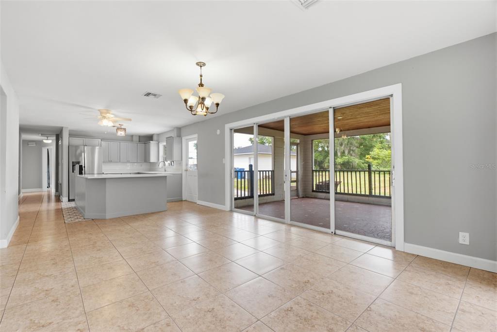 625 Limona Road Brandon, FL 33510 - Photo 14 of 44 Gallery Image 14