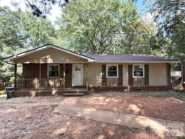 $1,800 | 9411 Loblolly Lane, Charlotte, NC 28210