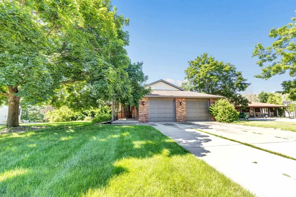 $504,900 | 1231 Gerhardt Lane, Green Bay, WI 54313