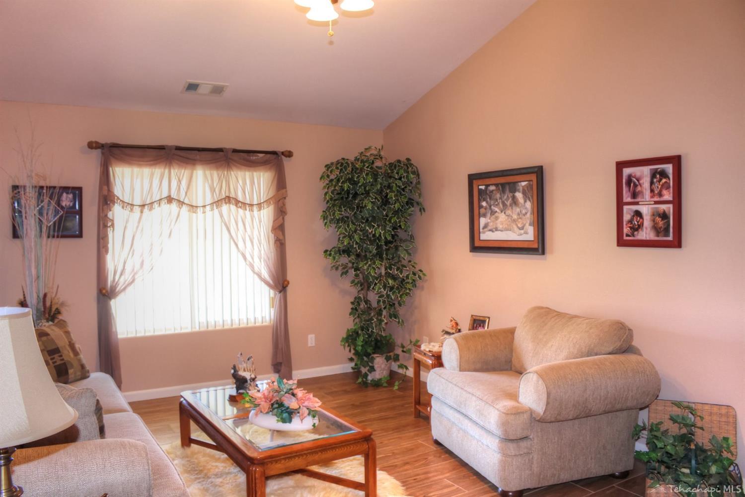 22760 Cummings Valley Road Tehachapi, CA 93561 - Photo 19 of 29 Gallery Image 19