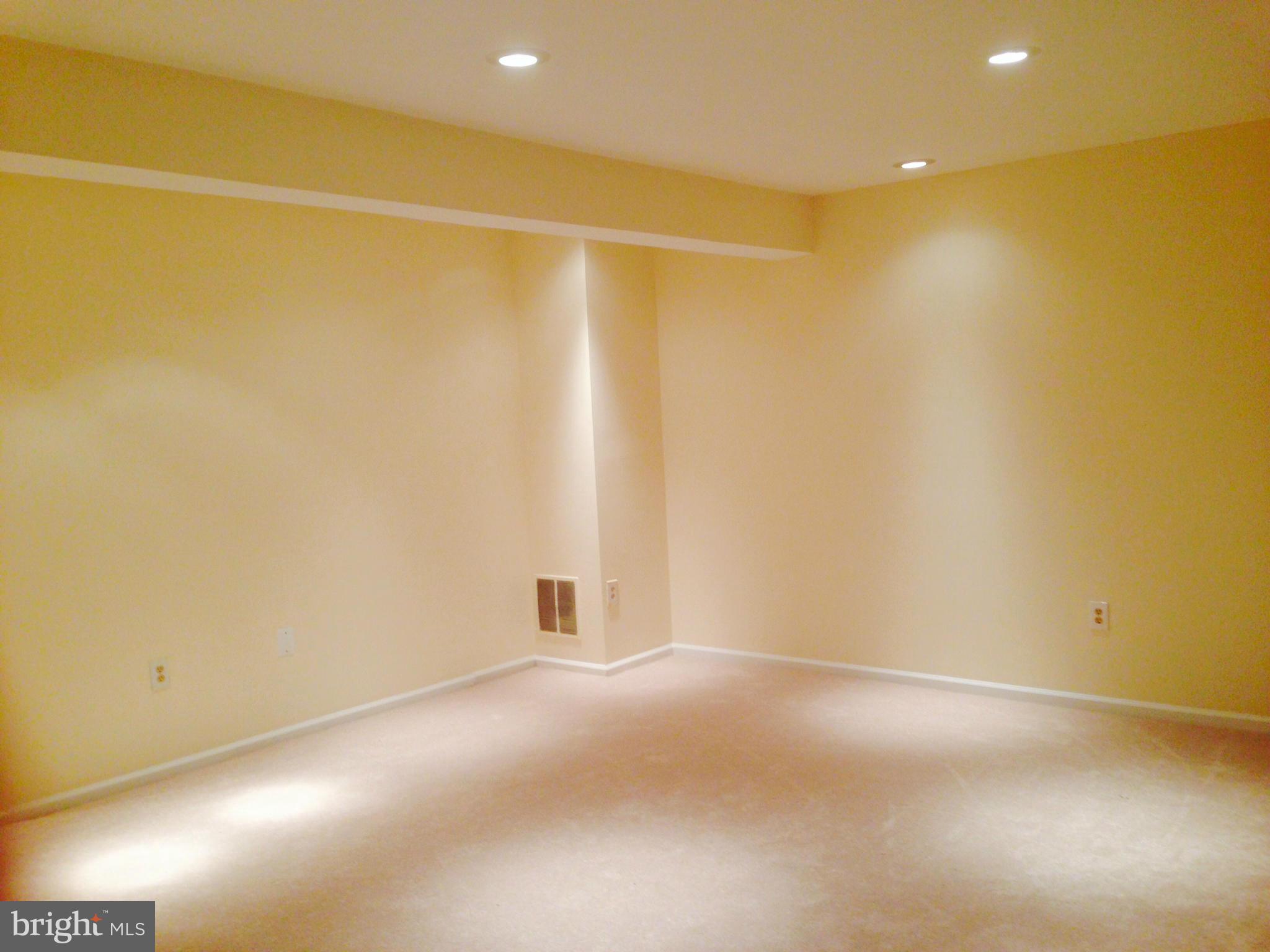 7933 Pebble Brook Court Springfield, VA 22153 - Photo 12 of 18 a view of an empty room