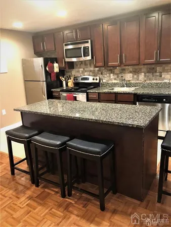 $2,800 | 110 Somerset Street, Unit 2109, New Brunswick, NJ 08901