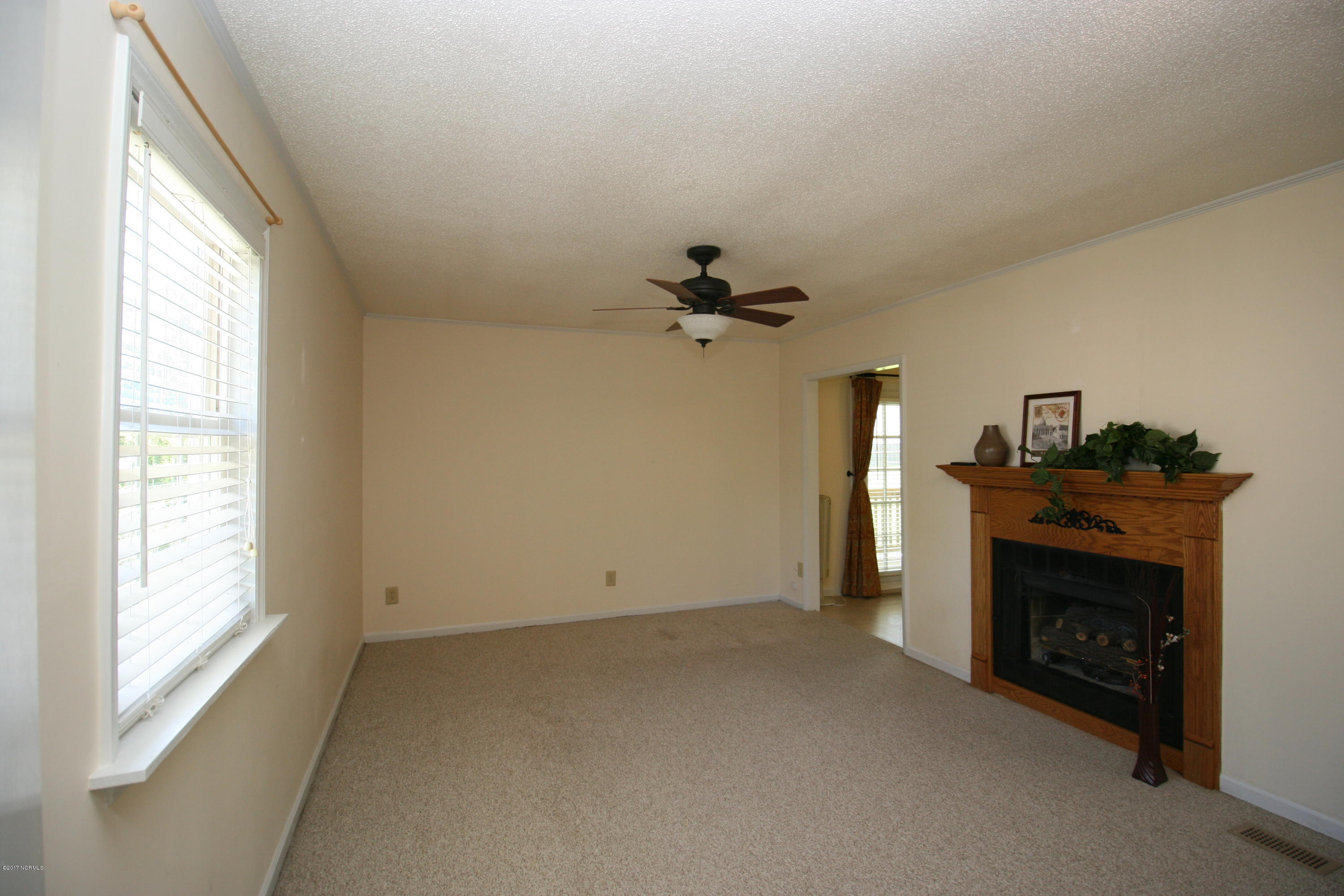 386 Bannermans Mill Road Richlands, NC 28574 - Photo 14 of 41 IMG_6276