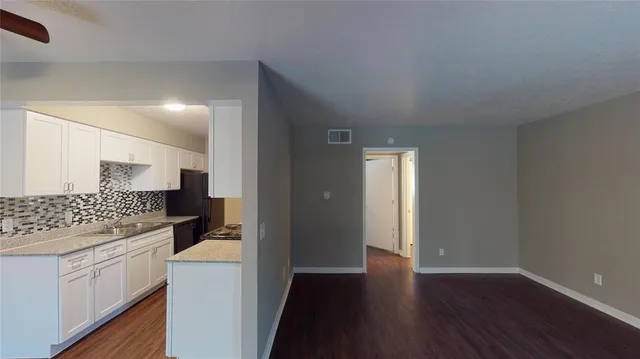 $1,075 | 1407 15th Place, Unit A1AHR, Plano, TX 75074