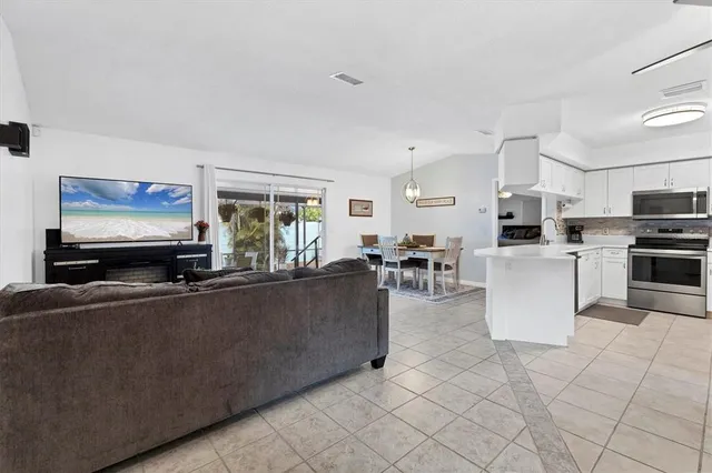 $455,000 | 1275 42nd Street, Sarasota, FL 34234