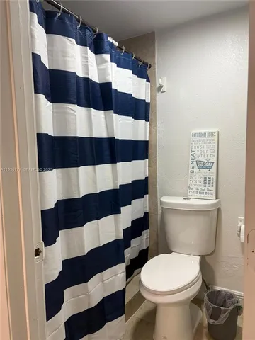 $1,200 | 2315 Cleveland Street, Hollywood, FL 33020