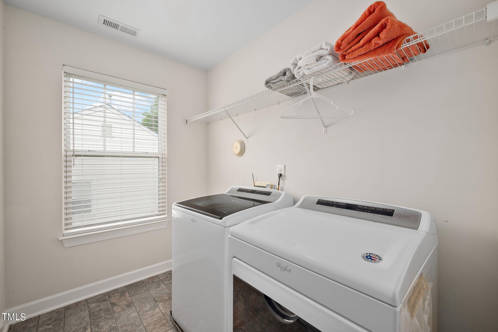 8720 Cypress Grove Raleigh, NC 27612 - Photo 28 of 34 40-web-or-mls-8720-cypress-grove-run
