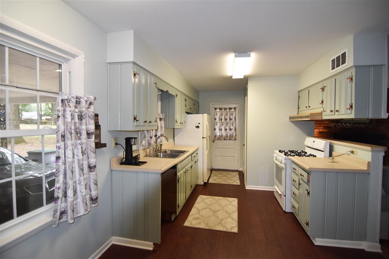 2977 East Glengarry Road Memphis, TN 38128 - Photo 2 of 23 Gallery Image 2
