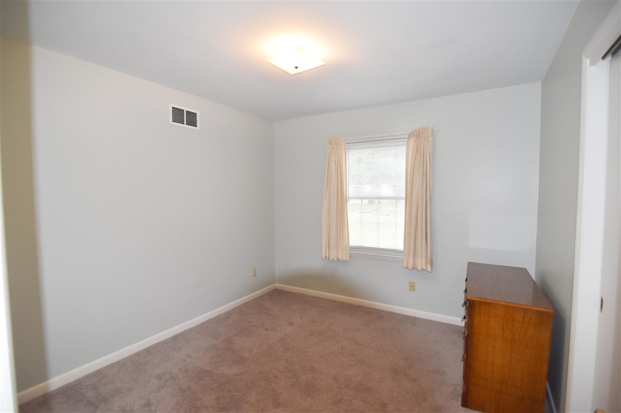 2977 East Glengarry Road Memphis, TN 38128 - Photo 14 of 23 Gallery Image 14