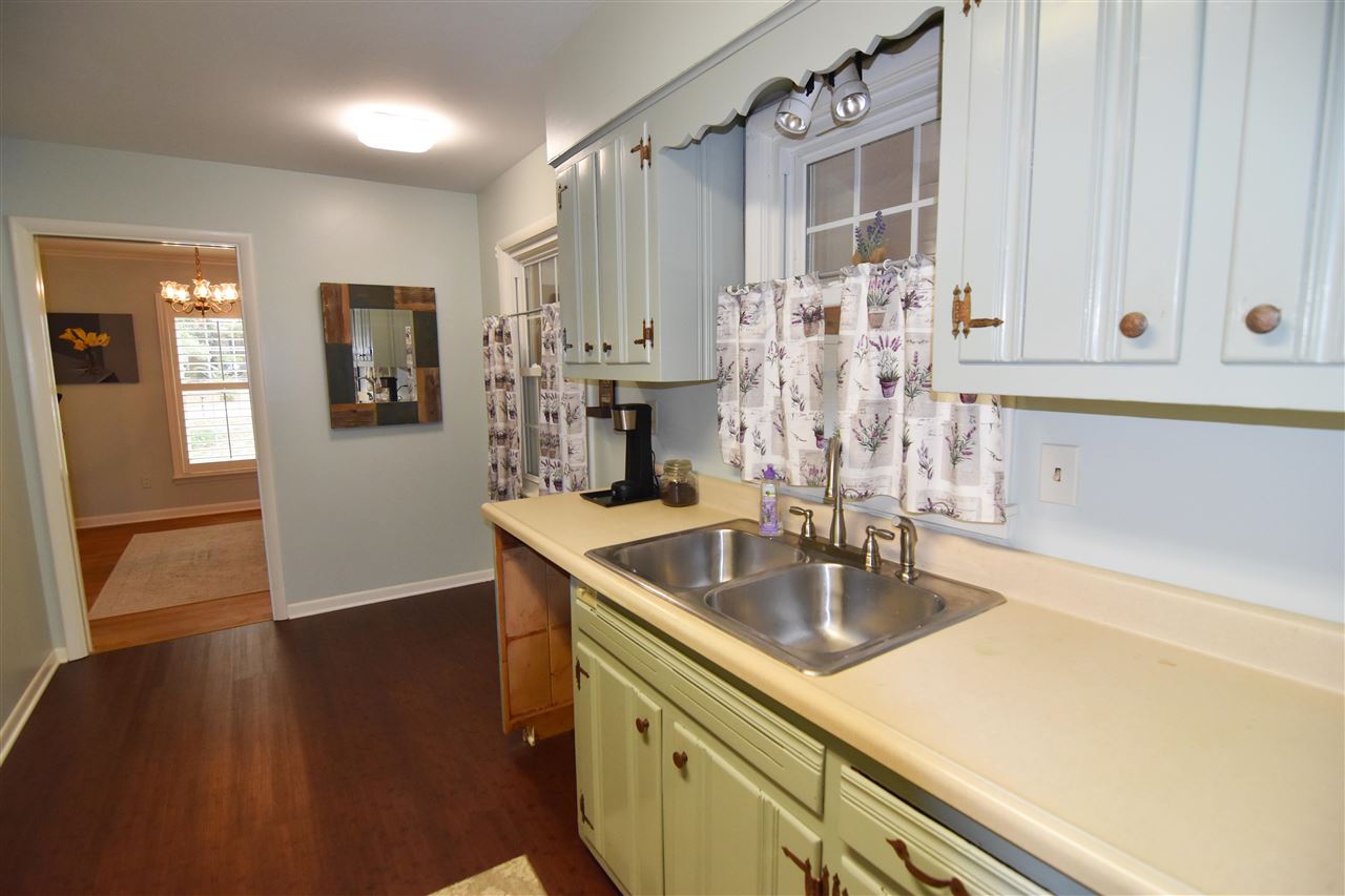 2977 East Glengarry Road Memphis, TN 38128 - Photo 5 of 23 Gallery Image 5