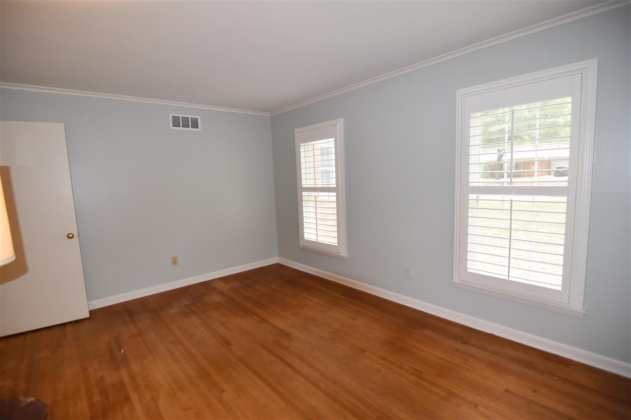 2977 East Glengarry Road Memphis, TN 38128 - Photo 9 of 23 Gallery Image 9