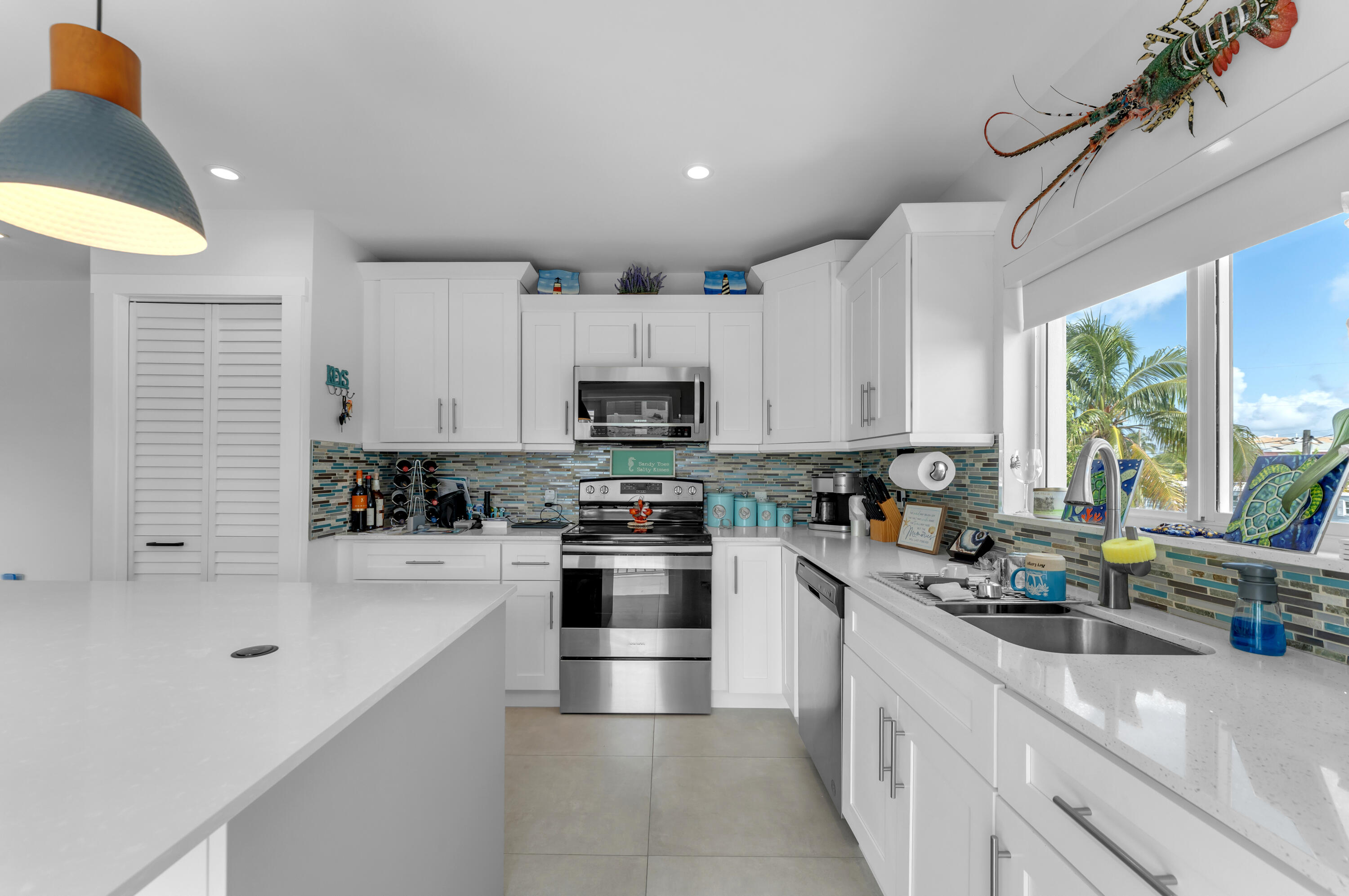 2 Sexton Cove Road Key Largo, FL 33037 - Photo 5 of 37 32-print-3StillwrightWay-32