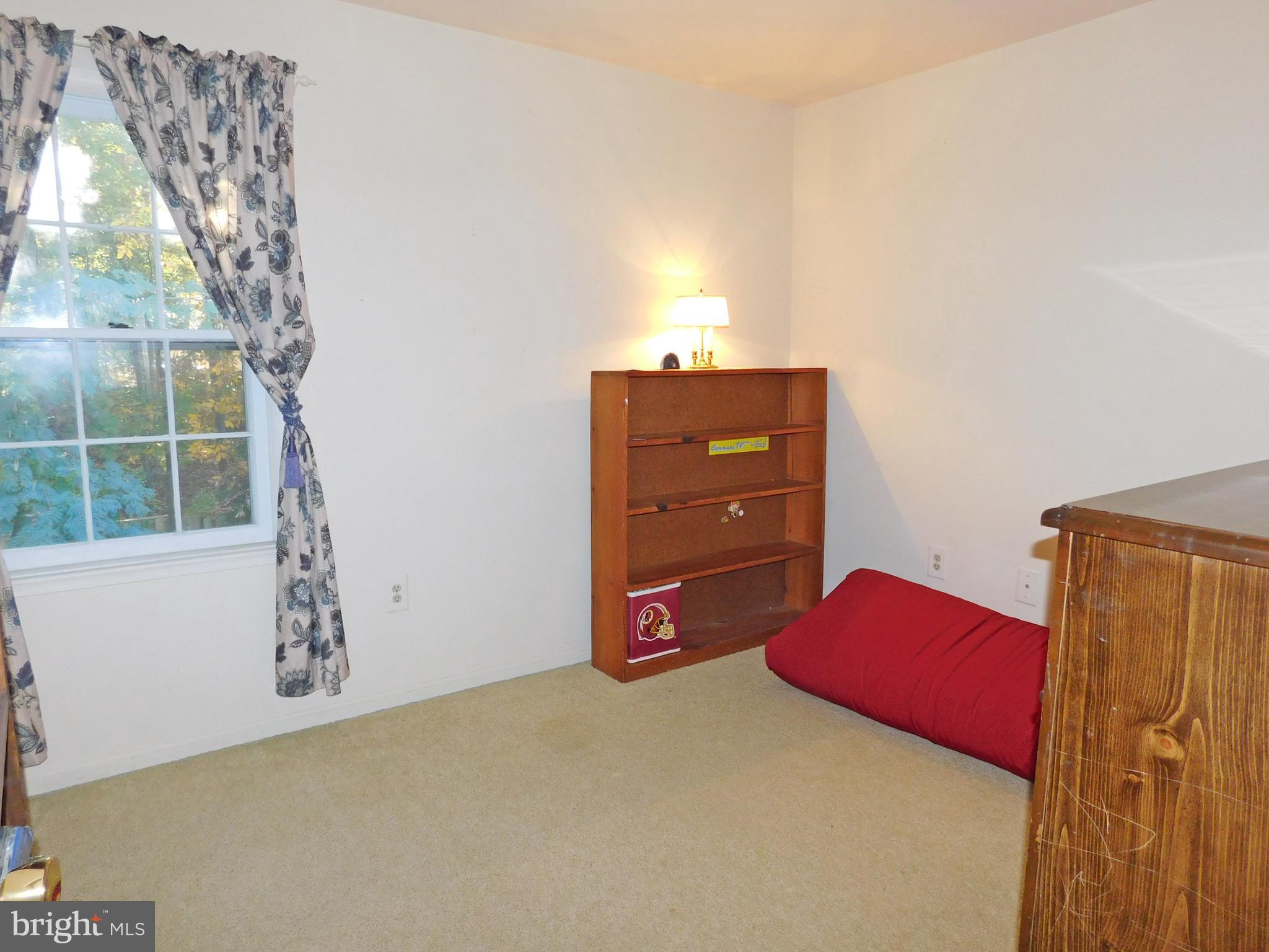 8925 Renshaw Court Springfield, VA 22153 - Photo 19 of 28 Bedroom #4