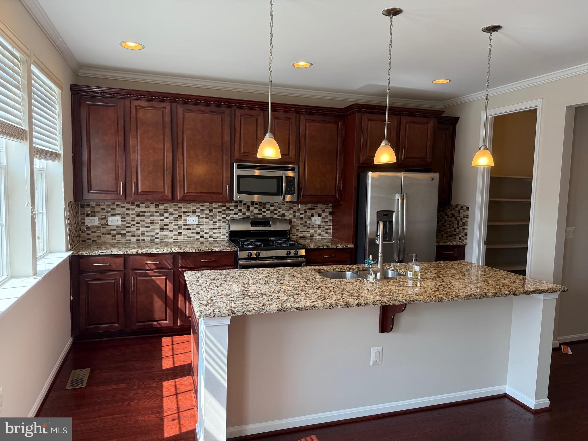 25680 Pleasant Valley Road Chantilly, VA 20152 - Photo 61 of 65