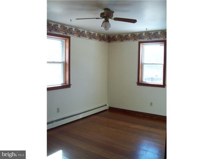 909 Ridgeway Road Birdsboro, PA 19508 - Photo 18 of 20 Bedroom 4