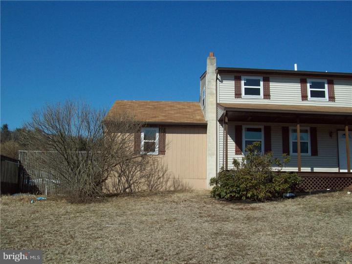 909 Ridgeway Road Birdsboro, PA 19508 - Photo 4 of 20 Gallery Image 4