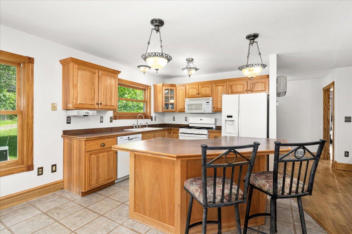 3799 South Lake Road Moose Lake, MN 55767 - Photo 10 of 50