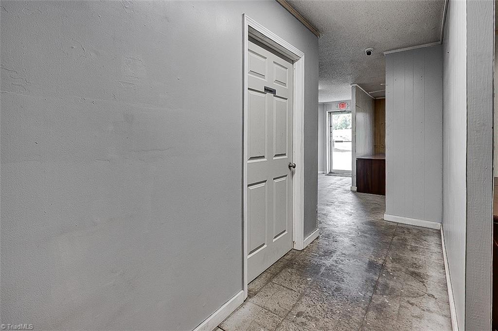 174 Lewallen Road Asheboro, NC 27205 - Photo 11 of 23 Hallway