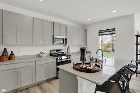 $479,995 | 7667 Barston Way, Avon, IN 46123