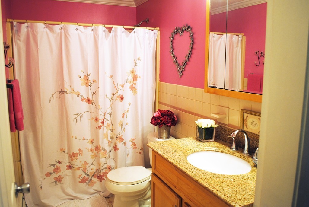 27 Pleasantdale Road Boston, MA 02132 - Photo 13 of 17 Gallery Image 13