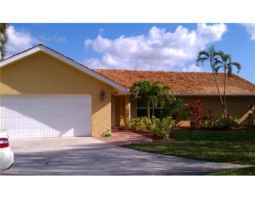 6043 Golf Vista Way Boca Raton, FL 33433 - Photo 1 of 8 Exterior Front