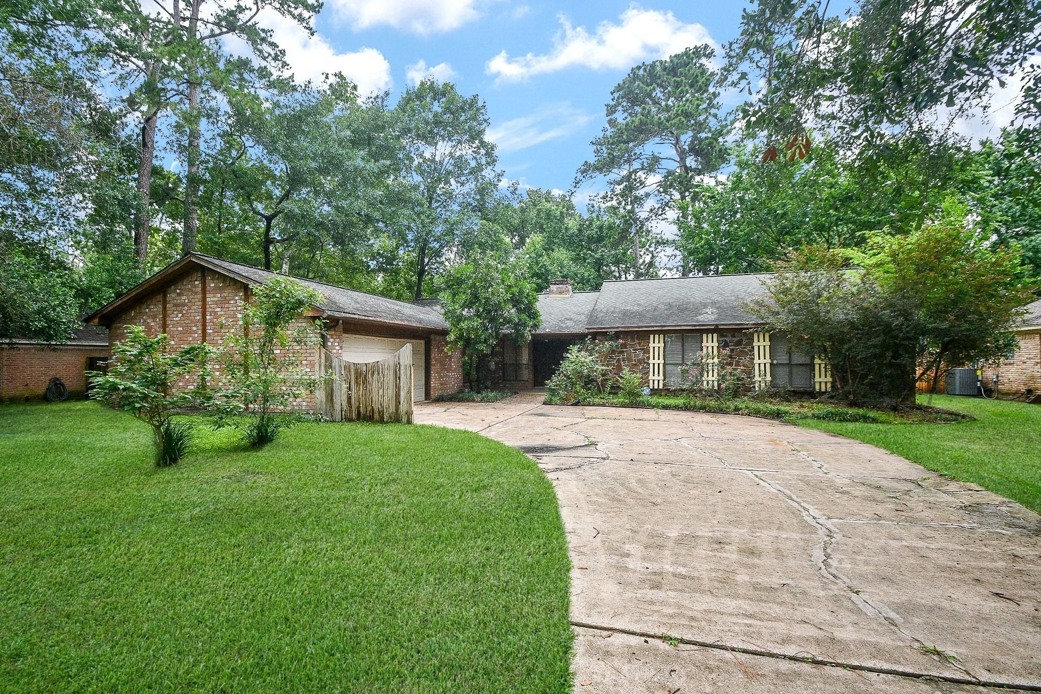 6702 Spring Leaf Drive Spring, TX 77379 - Photo 3 of 50