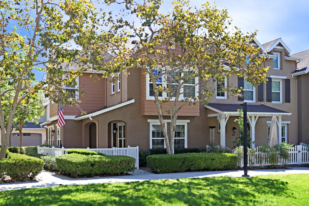 9 Orange Blossom Circle Ladera Ranch, CA 92694 - Photo 2 of 24 a front view of a house with garden