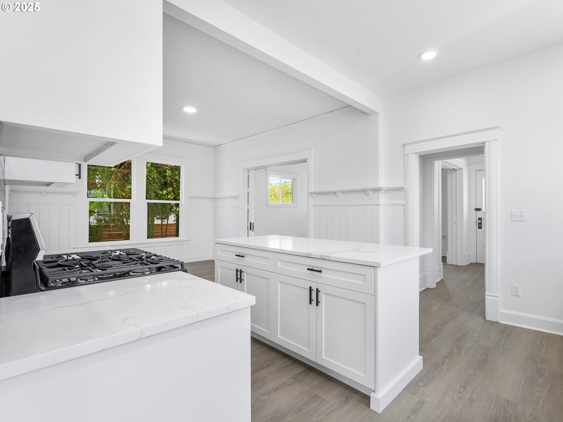 3818 Southeast Morrison Street Portland, OR 97214 - Photo 10 of 16