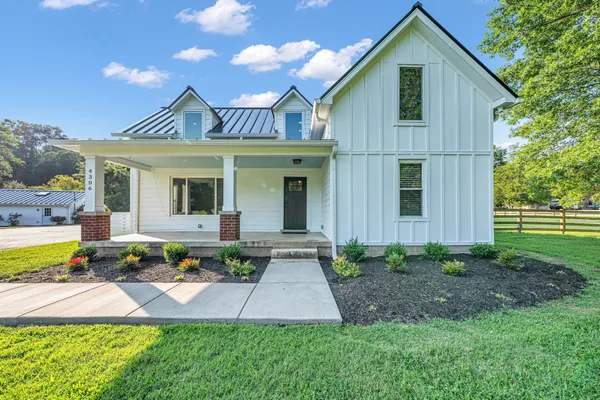 $1,099,999 | 4306 Long Hollow Pike, Goodlettsville, TN 37072
