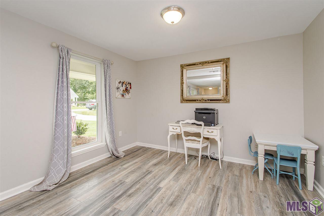 11070 Buxton Road St. Amant, LA 70774 - Photo 16 of 30 Gallery Image 16