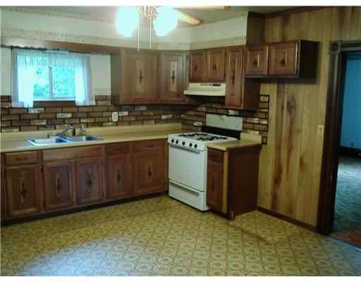 187 Little Meadow Run Road Mount Morris, PA 15349 - Photo 5 of 10 Kitchen.