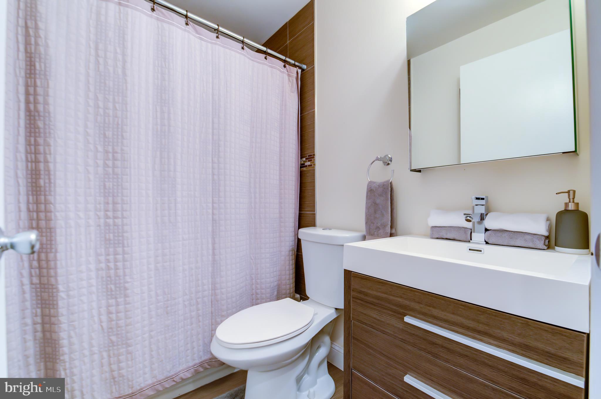 1908 Cambridge Street, Unit A Philadelphia, PA 19130 - Photo 9 of 26